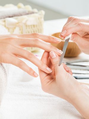 nail-service-1.jpg